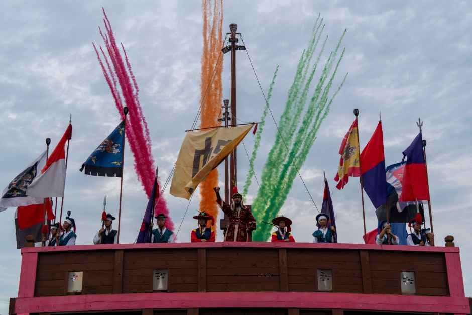 Tongyeong Hansan Battle Festival 2026 naval parade and historical reenactment photo